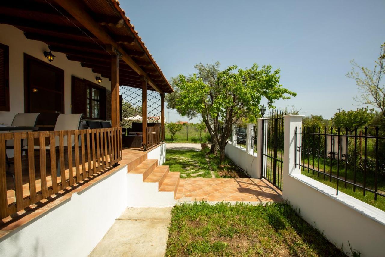 Traditional Beach House โซโซโปลี ภายนอก รูปภาพ
